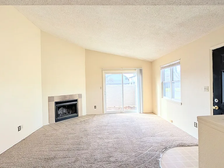 1708 E 24th Ave — Photo 2