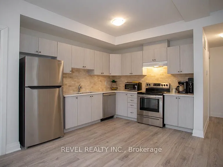 2 Willow St #11 — Photo 8