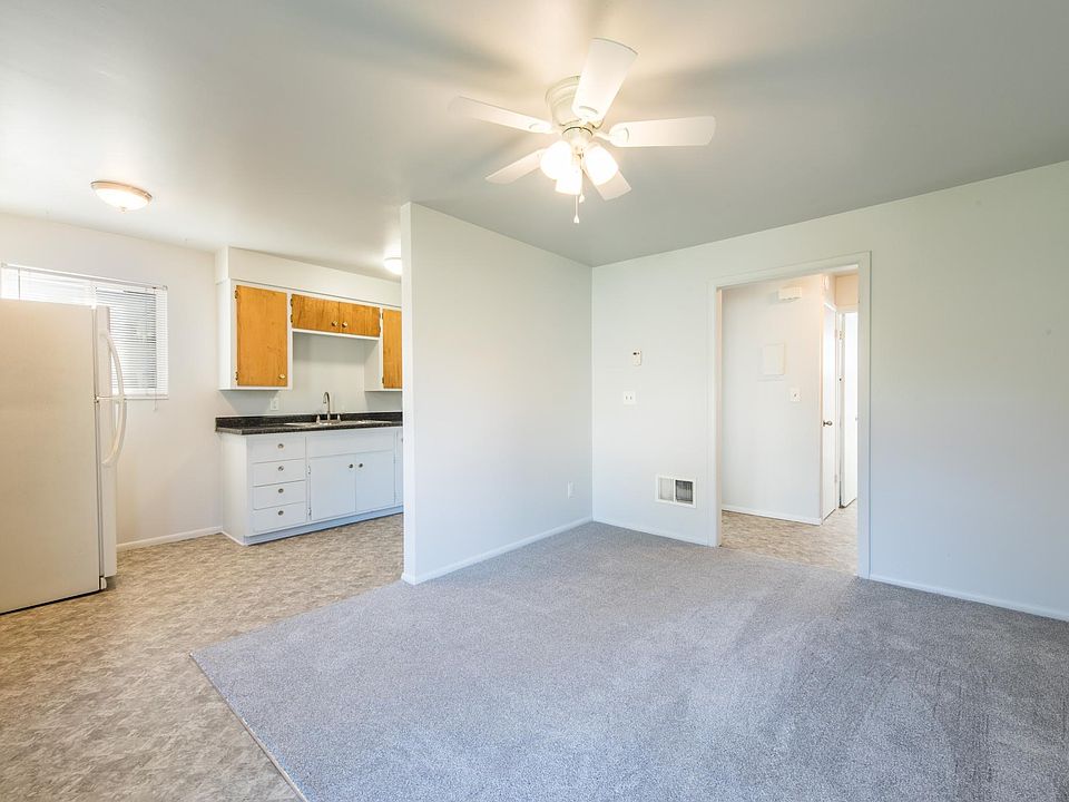 Living room to kitchen