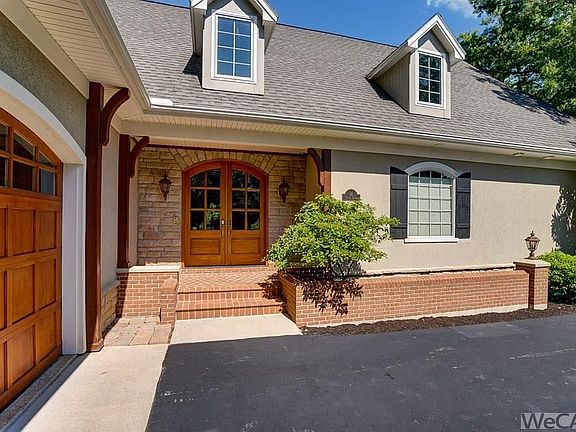 3rd image of 14 Estate Dr
