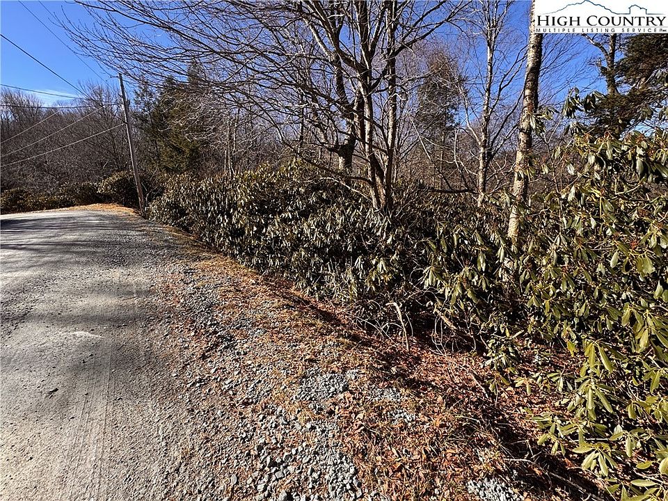 1st image of 117 Wild Daisy Lane