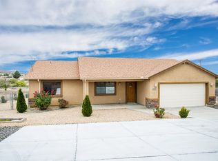 20552 E Ash Creek Rd, Mayer, AZ 86333
