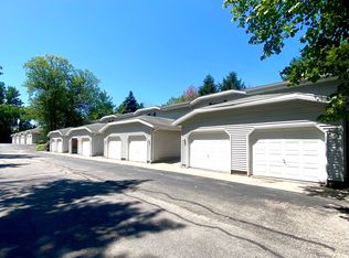W194N16510 Eagle Dr #C8, Jackson, WI 53037