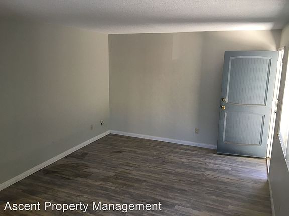 3rd image of 3345 Herman Ave APT 5