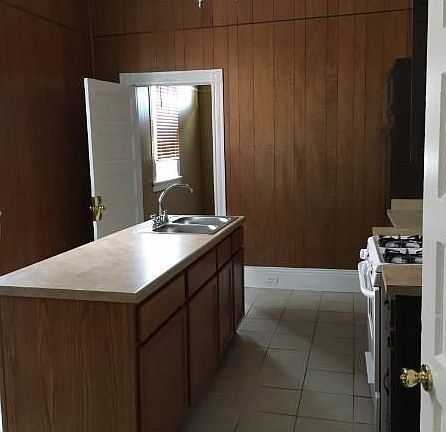 3rd image of 311 S Scott St #311