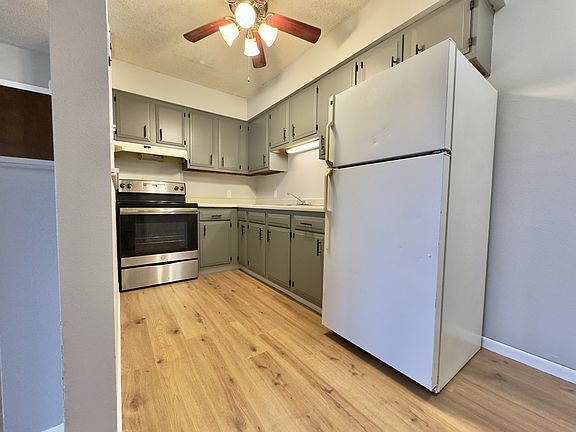 2nd image of 302 Franke St #11321776