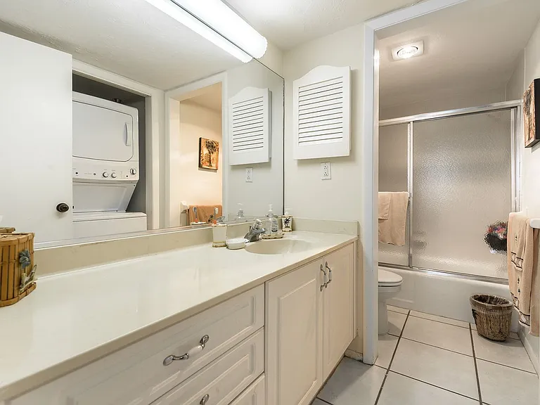 5135 Gulf Of Mexico Dr #103 — Photo 16