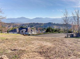 1538 Nottingham Cir, Medford, OR