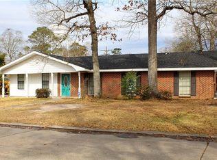 2401 Saint Francis St, Sulphur, LA 70663