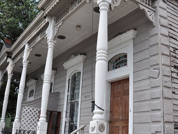 5th image of 2607 Cleveland Ave