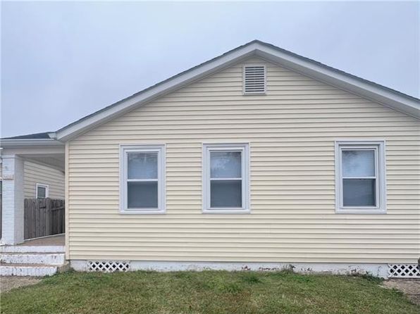 718 Jefferson Park E