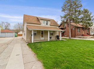 2415 Beaver Ave, Des Moines, IA 50310