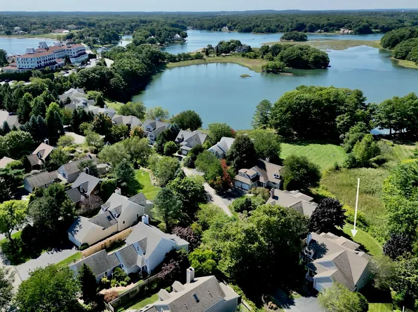 2 Mill Pond Road, New Castle, NH 03854