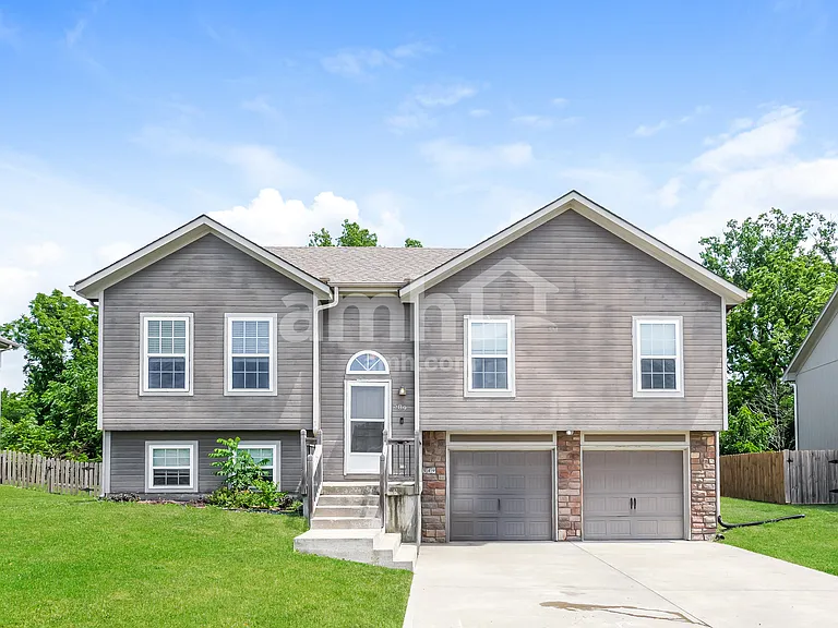 589 Kreisel Dr — Photo 1