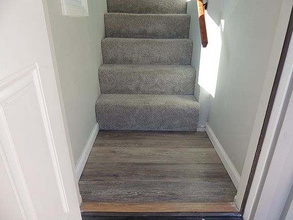 Entry stairs to 2nd floor unit