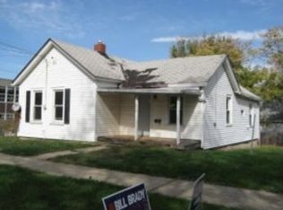 1315 W Walnut St, Bloomington, IL 61701