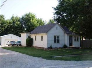 110 E 5th St, Overbrook, KS 66524