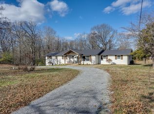 235 Druid Hills Dr, Dickson, TN 37055