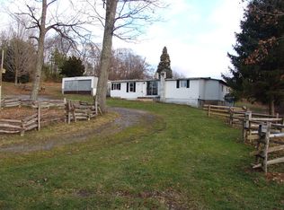 68 Hinkle St, Terra Alta, WV 26764