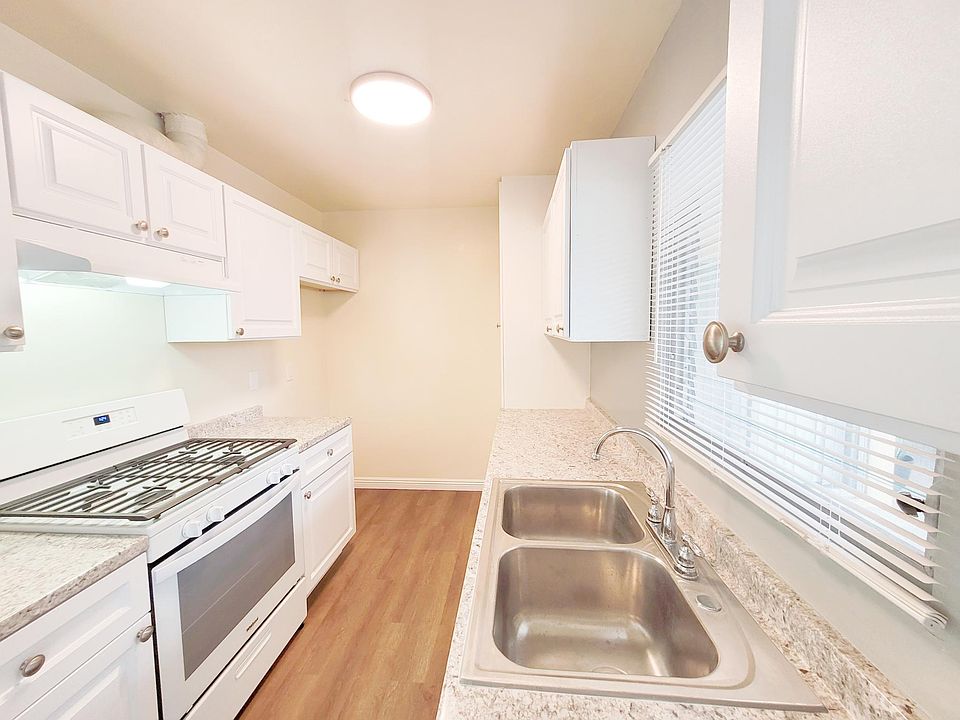 1657 Alameda St, Pomona, CA 91768 Zillow