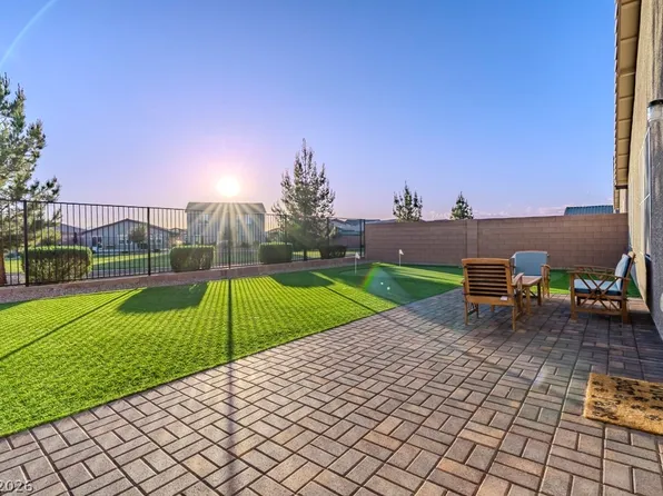 381 Bridal Veil Falls St, Indian Springs, NV 89018