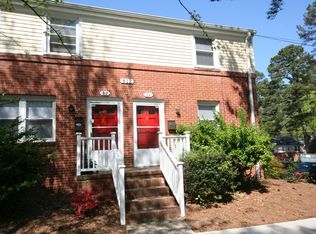 812 Green St APT B4, Durham, NC 27701