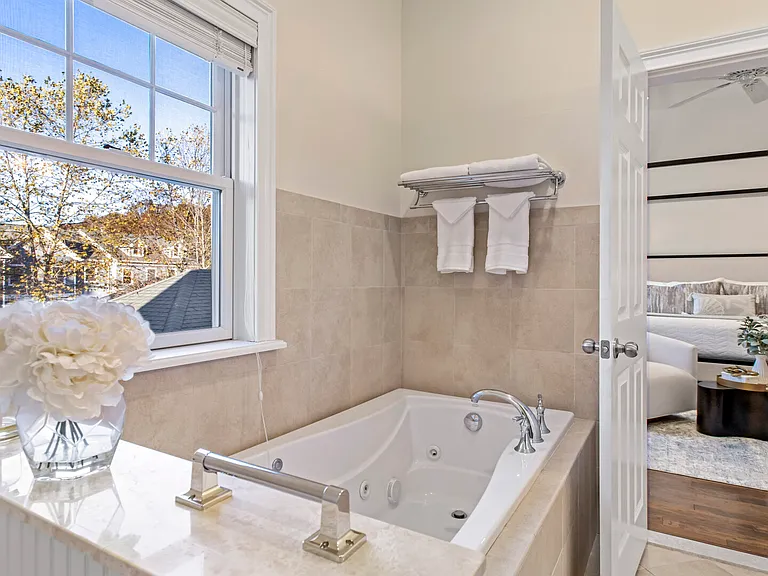 28 Andrew Ct — Photo 15