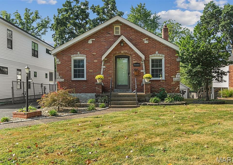 1st image of 8504 Genevieve Ave