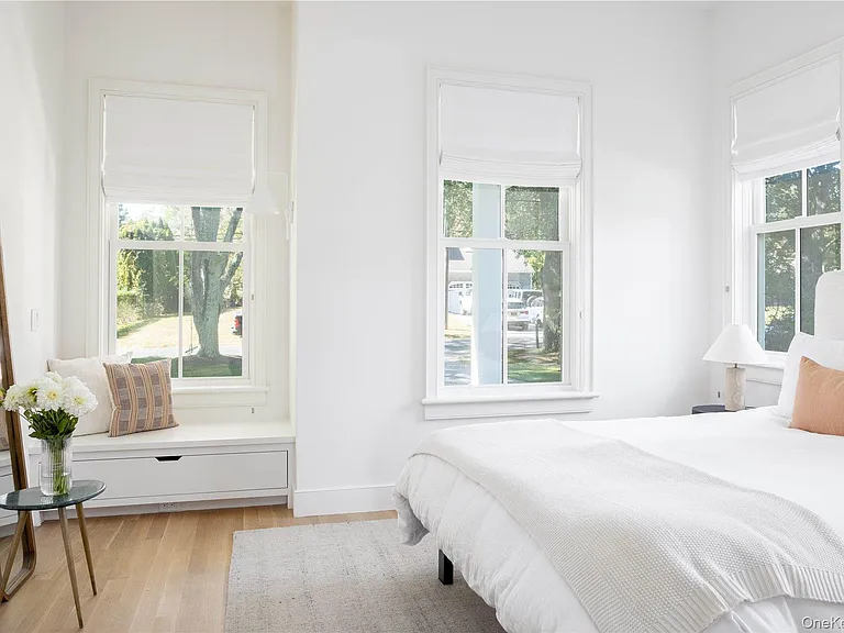 400 Youngs Rd — Photo 14