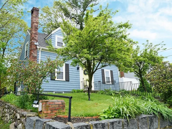 71 Byron Ave, Brockton, MA 02301