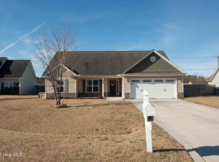 222 Adagio Trail, Richlands, NC 28574