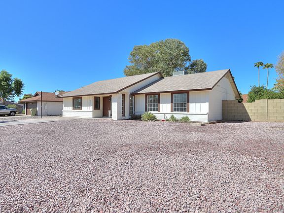 3rd image of 6434 W CHOLLA Street