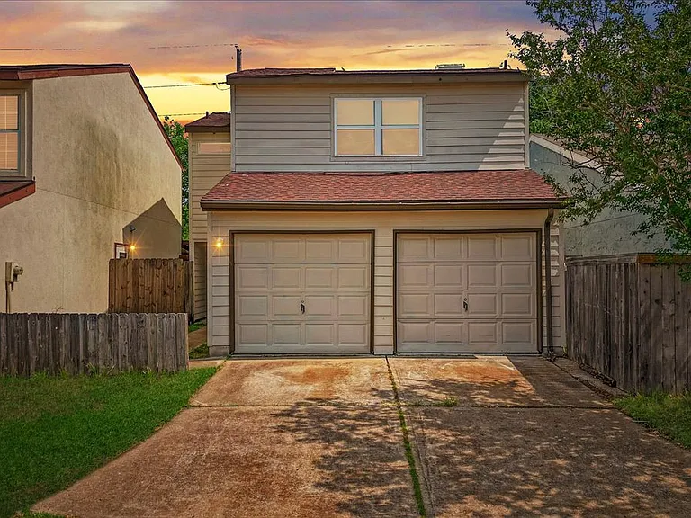 10254 Bridgeland Ln — Photo 22
