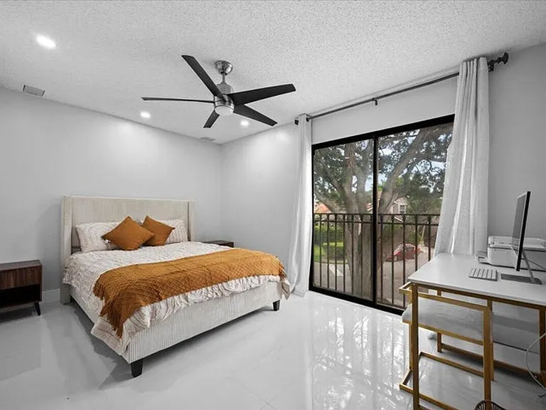 1779 Harborside Cir — Photo 9