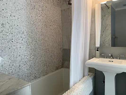 Rented by Oxford Property Group | media 53