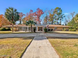 1009 Vernon Dr, Jacksonville, NC 28540