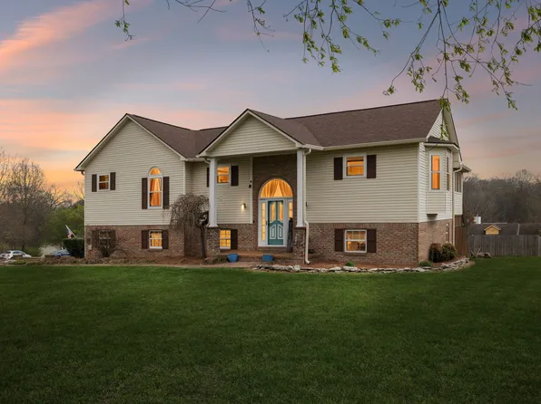 97 Oak Valley Dr, Spring Hill, TN 37174