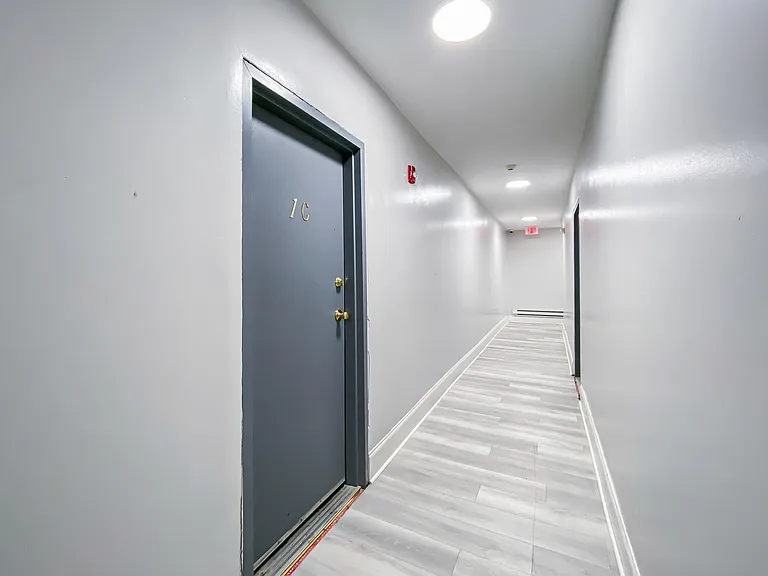 Grange Apartments — Photo 13