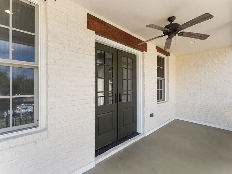 2050 Jabez Dr — Photo 23