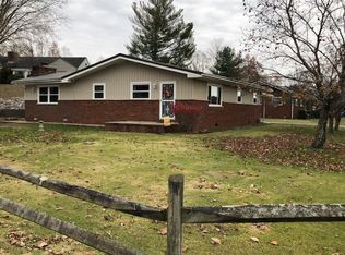 32 Wildwood Ln, Spencer, WV 25276