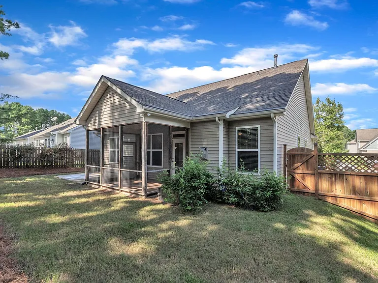 320 Trout Valley Rd — Photo 35