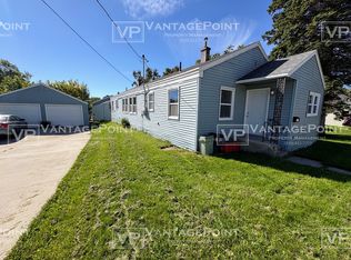 3513 Dale St, Manitowoc, WI 54220
