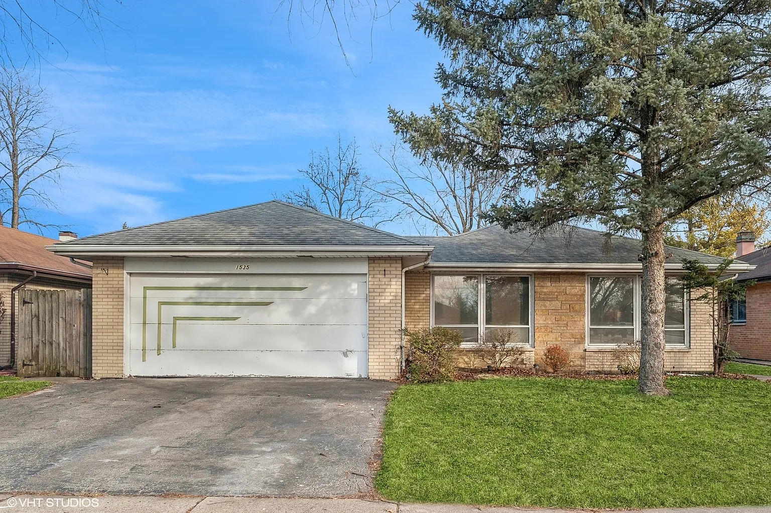 1535 Marshall Dr photo 1