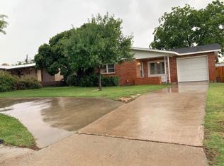 702 Birdwell Ln, Big Spring, TX 79720