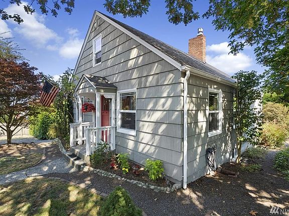 3rd image of 3501 N Shirley St
