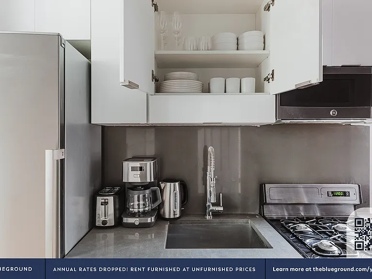 209 E 25th St #2B — Photo 7