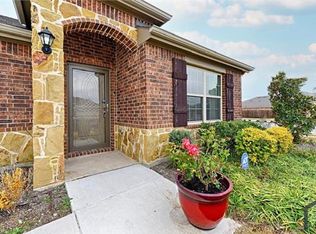 215 Cyrus St, Anna, TX 75409