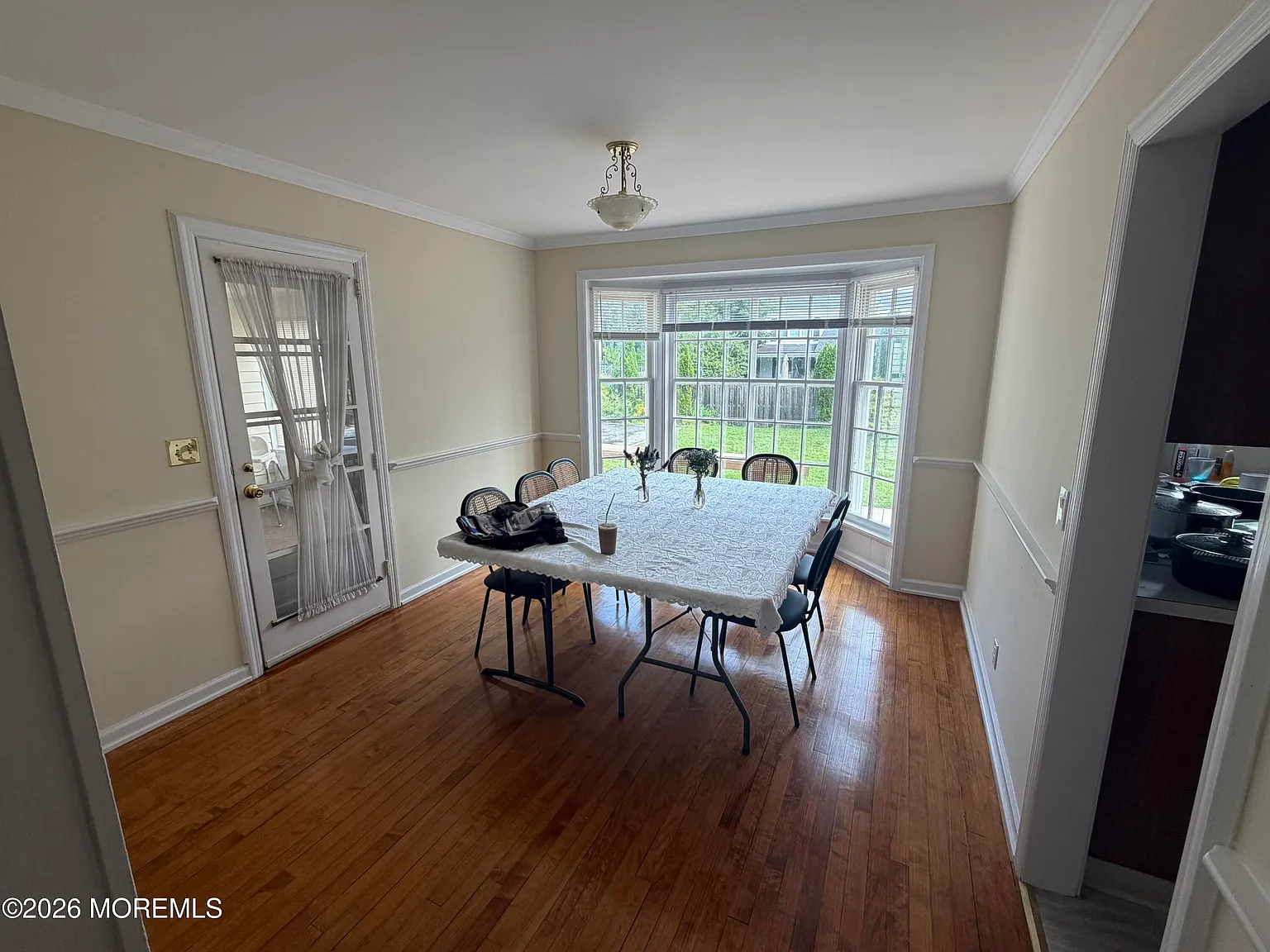 4 bed, $4,999 — Photo 4