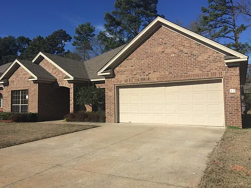 48 Bentley Cir Photo 1