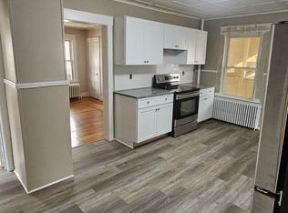 126 Oak St #2, Southington, CT 06489